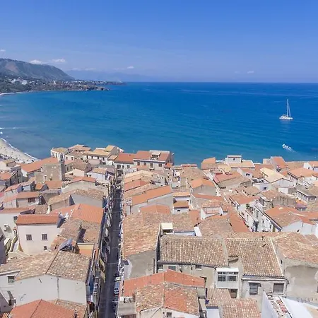 In Blu Гостьовий будинок 4*