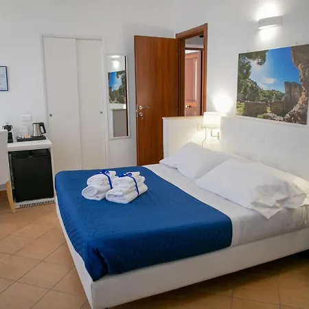 In Blu Πανσιόν 4*