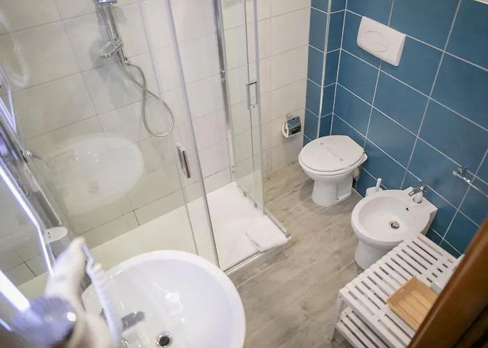 招待所 In Blu 切法卢