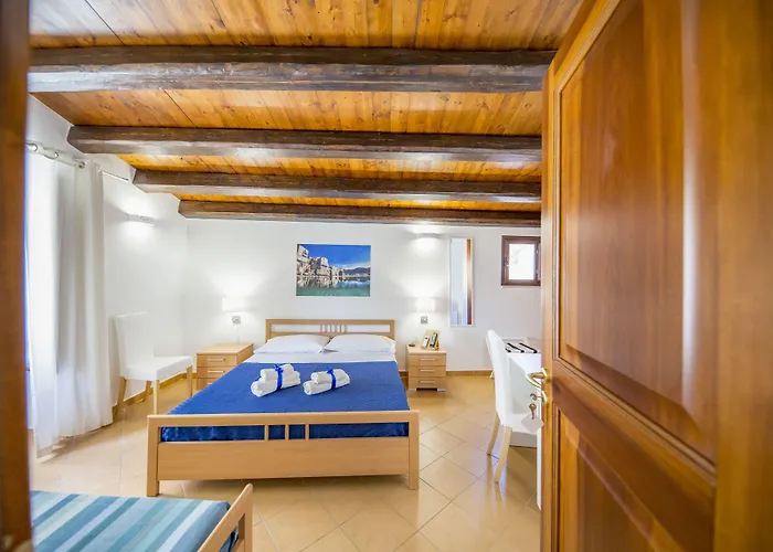 In Blu 4* צ'פאלו