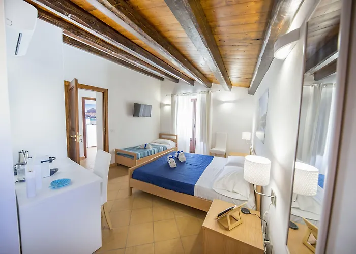 בית הארחה In Blu צ'פאלו