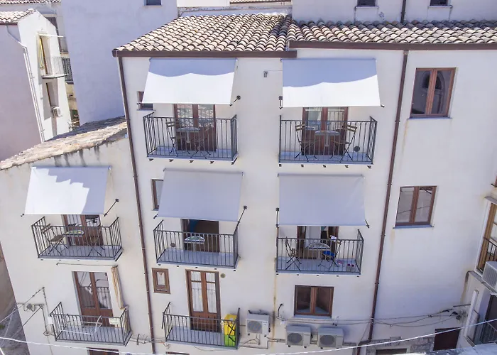 In Blu בית הארחה 4*